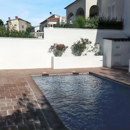 Charming In L'escala, Private Pool And Sea View *