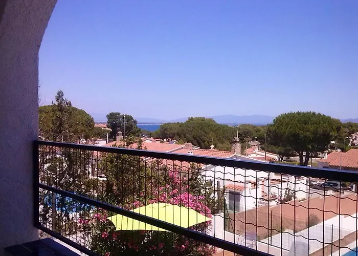 Charming In L'escala, Private Pool And Sea View L' Escala