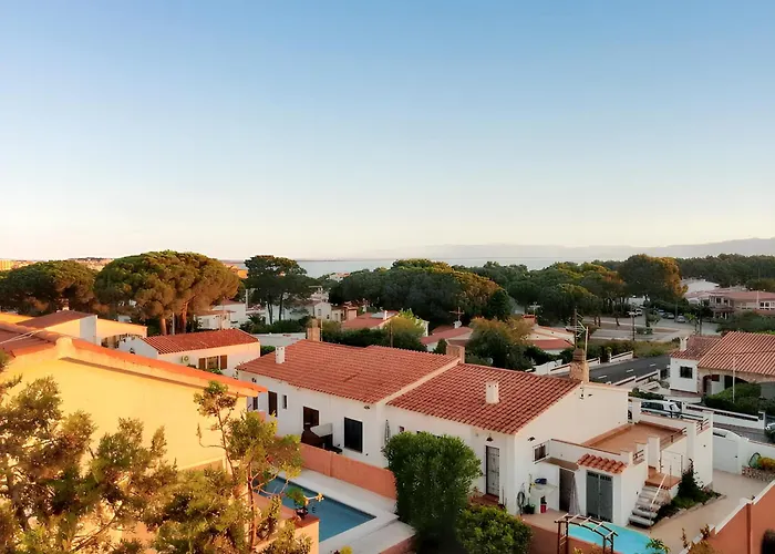 فيلة Charming In L'escala, Private Pool And Sea View